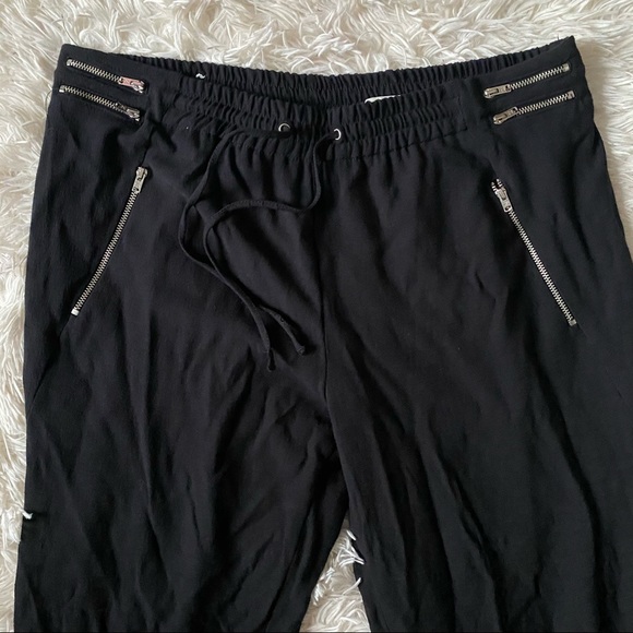 ◾️3/$25 Zara Black Drawstring Trouser With Silver Zipper Accents - Picture 2 of 6